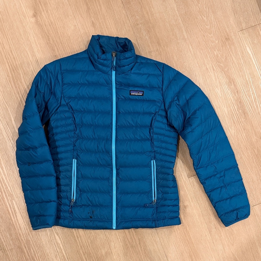 Patagonia Women's Teal Puffer Jacket
